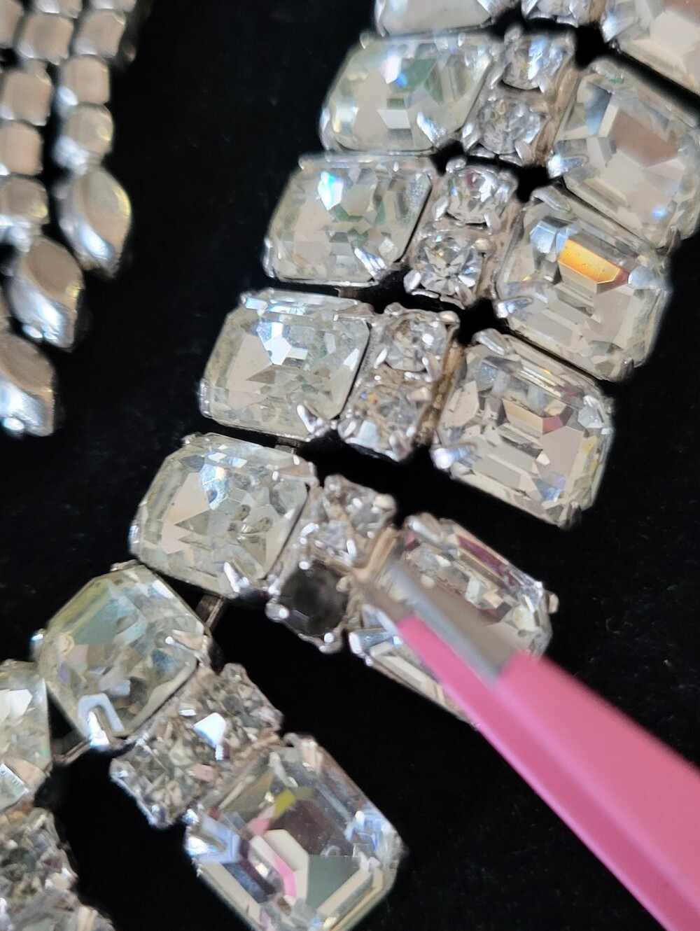 Vintage Weiss Silvertone Rhinestones  Statement Necklace and Tassel Earrings Set - Picture 8 of 8